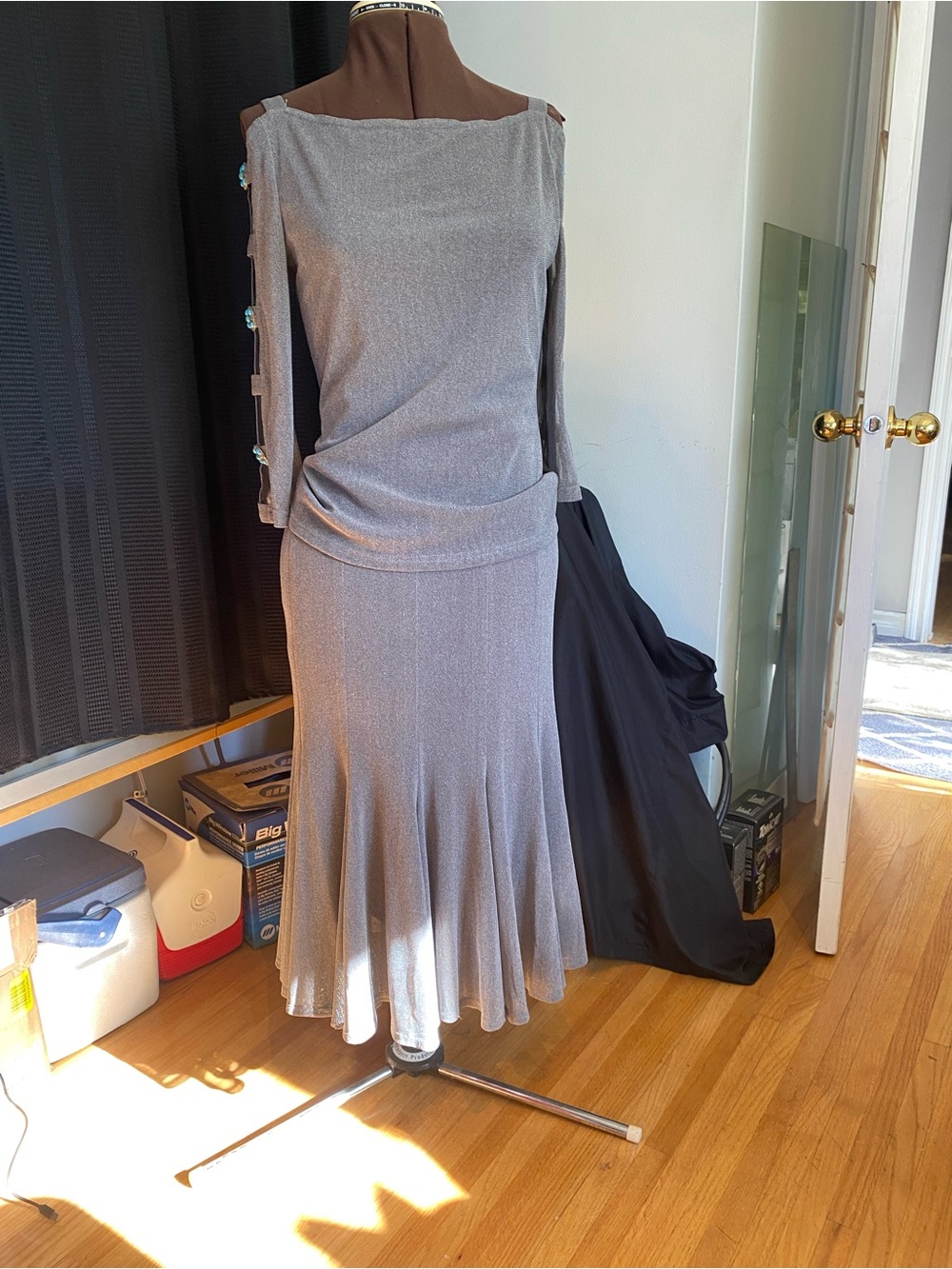 Womanly Silver Metallic Knit Flared Skirt and matching top Elegant Evening Wear